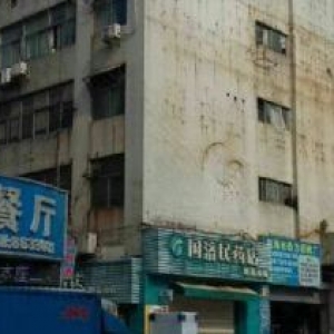 邻近明珠广场６０至８００平方商铺、厂房、办公室、仓库招租