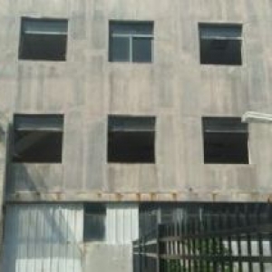 拱门整栋三层厂房办公楼出租