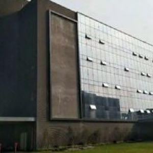 南屏科技园400平方办公室出租,带装修