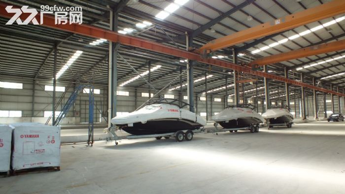 直租金湾5000平方独院单一层高9米带行车厂房