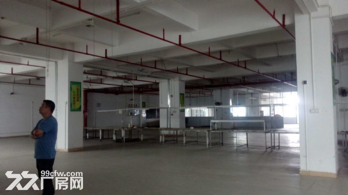 直租联港1&minus;2楼4480平方厂房（高六米）-图2