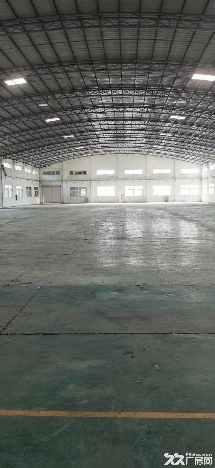 上冲单层厂房1000~3300平分租，层高8米，适合机械五金