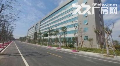 全新厂房招租，配套齐全，有意者面谈