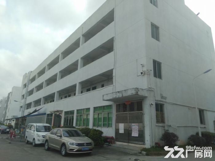 珠海市区5000平独门独院标准工业厂房出租